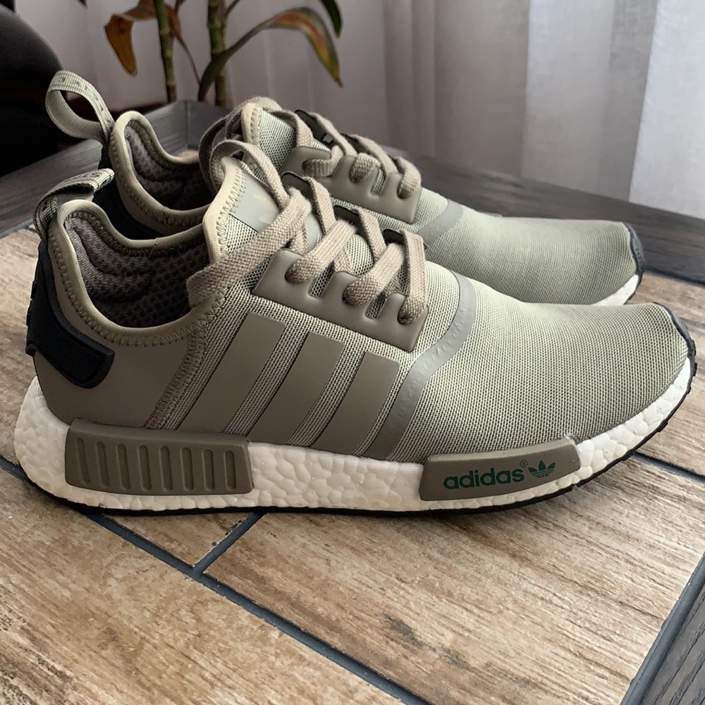 Adidas NMD_R1